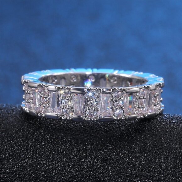 ▶Eternity Thin Baguette Engagement Trapezoid Stone CZ Band for Women, L169